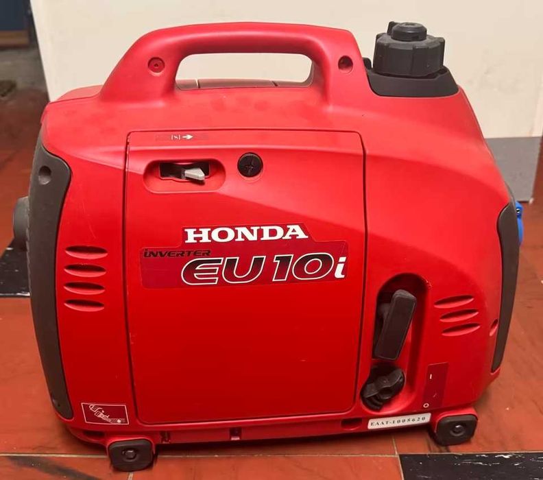 Honda EU10i Generator Inwertorowy 1000W