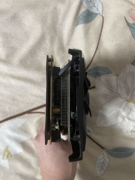 Відеокарта Amd Radione RX470 8GB