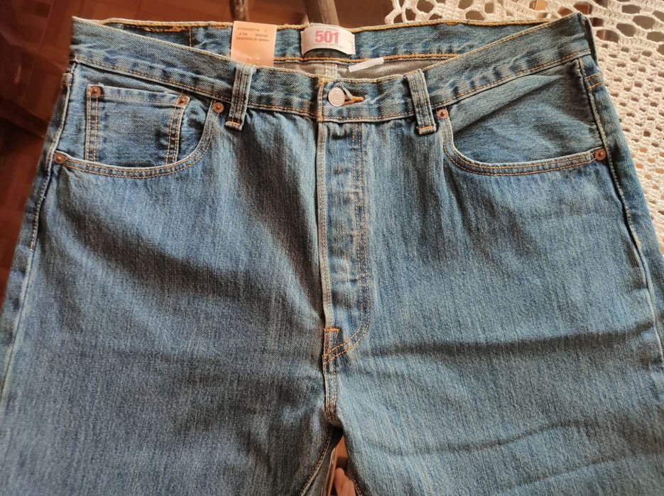 Calças de ganga Levis