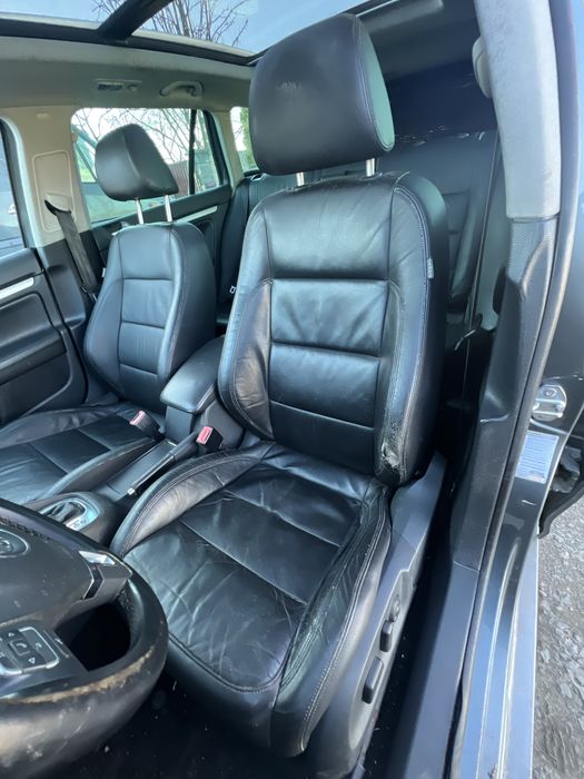 Шрот розборка Volkswagen Golf 5 6 двері стопи ляда диски мотор акпп