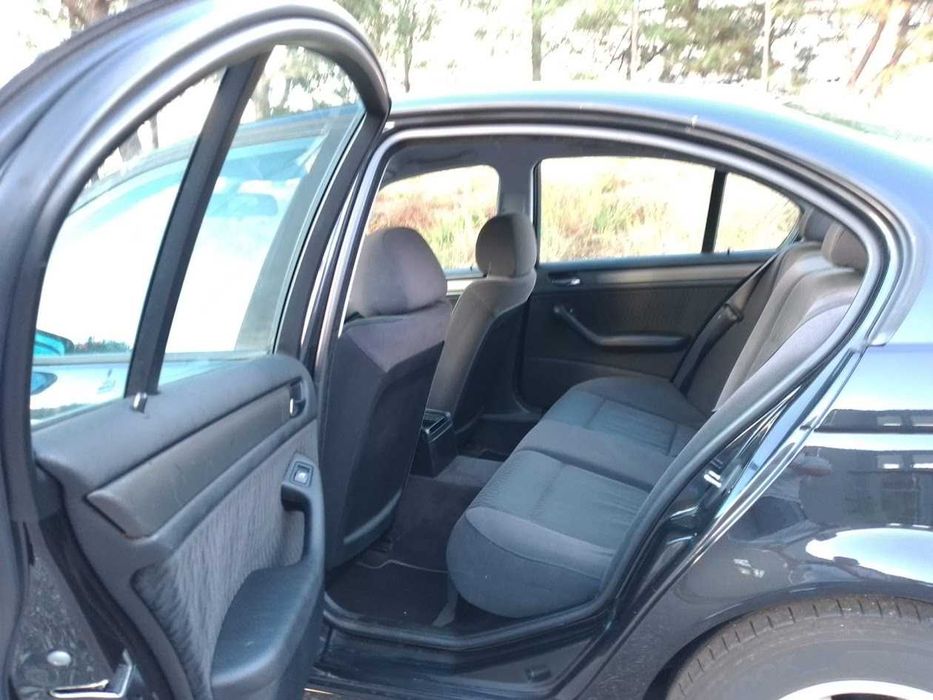 BMW 320d 136cv ano 2000 Nacional