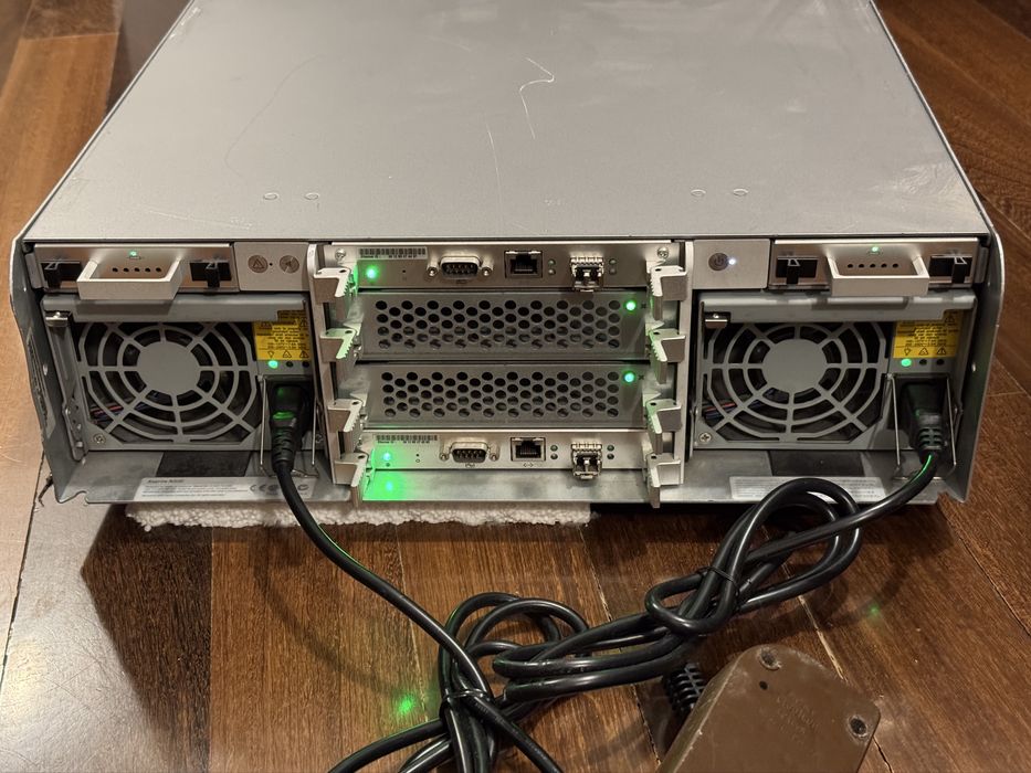 Apple XServe RAID  A1009