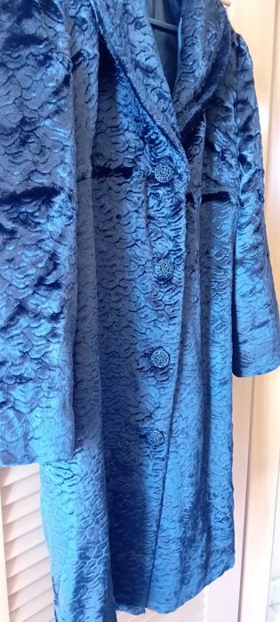 Lindíssimo Casaco Longo Astracan Preto!