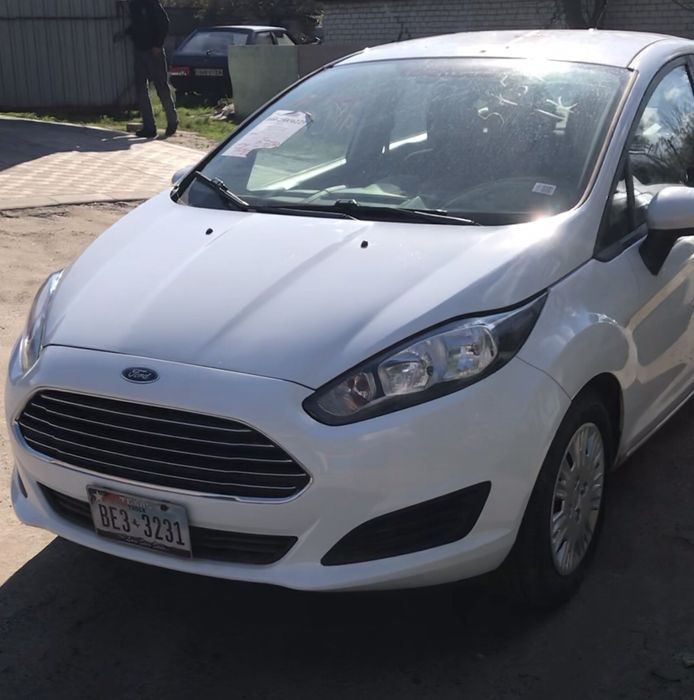 Решетка радиатора ford fiesta mk7 америка