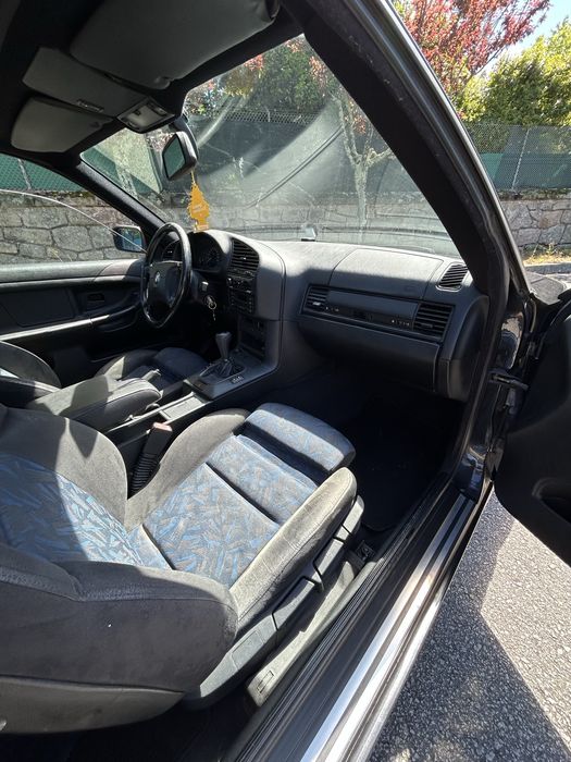 Bmw e36 coupé muito bem estimado