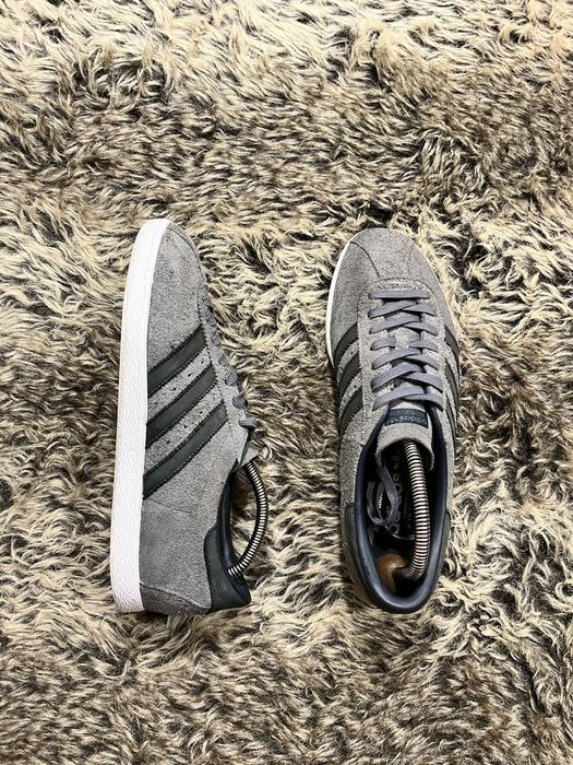 Кросівки adidas Tobacco  city series