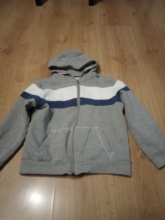 Bluza dla dziewczynki rozmiar 140