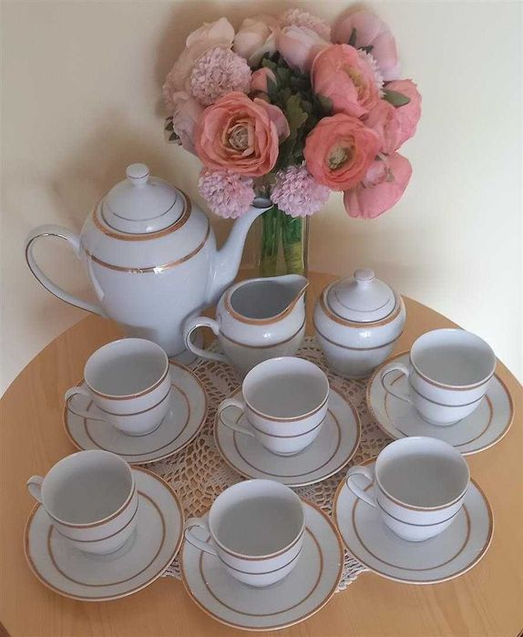 Złocony serwis do kawy i herbaty, 6 osób, 15 elementów, Nowy!