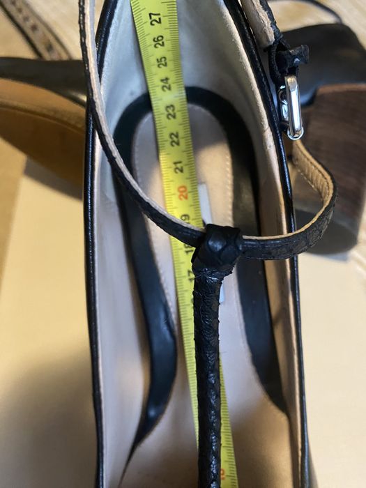 Czółenka Clarks rozmiar 37