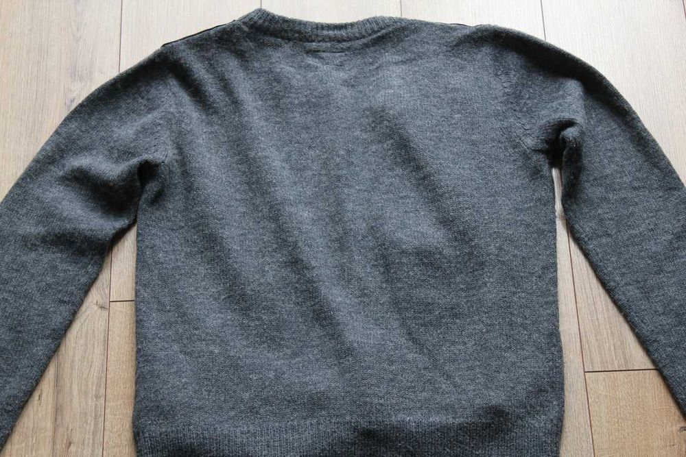 Ciemnoszary asymetrycznie rozpinany sweter Nymph 38 M, bluza wełna