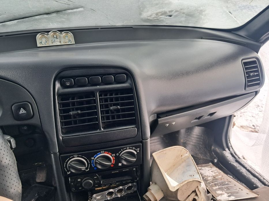 Продам панель торпеду 2110