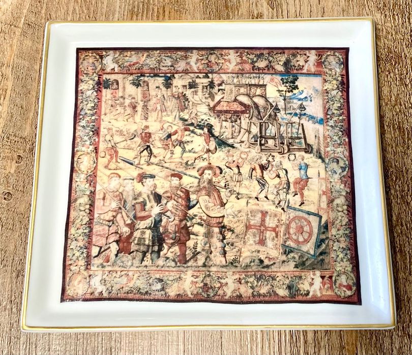 Porcelain Collectible Plate – Tapestries of D. João de Castro