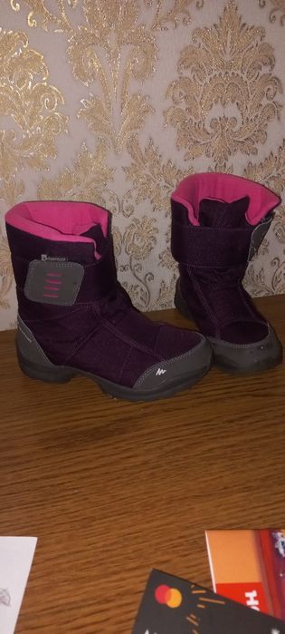 Продам зимові термо сапожки для дівчинки