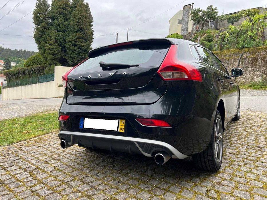 Volvo V40 R.Design 2,0 d 120cv 2015