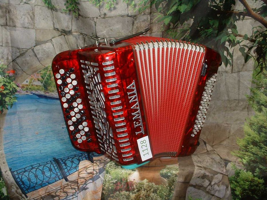 Acordeao G , N. 1128

Pode ligare pour WhatsApp