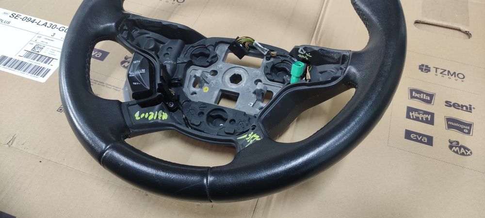Kierownica skórzana tempomat Ford Focus mk3 III C-max mk2 II Kuga mk2