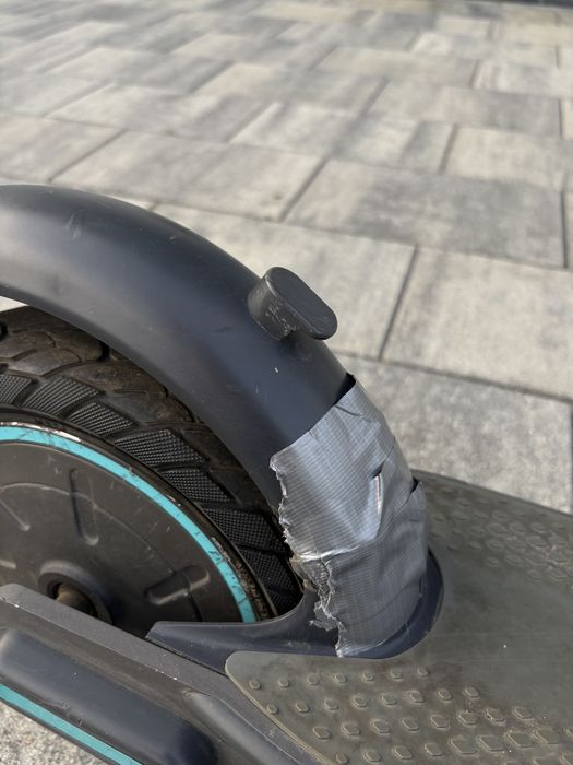 Motus scooty 10, uszkodzone