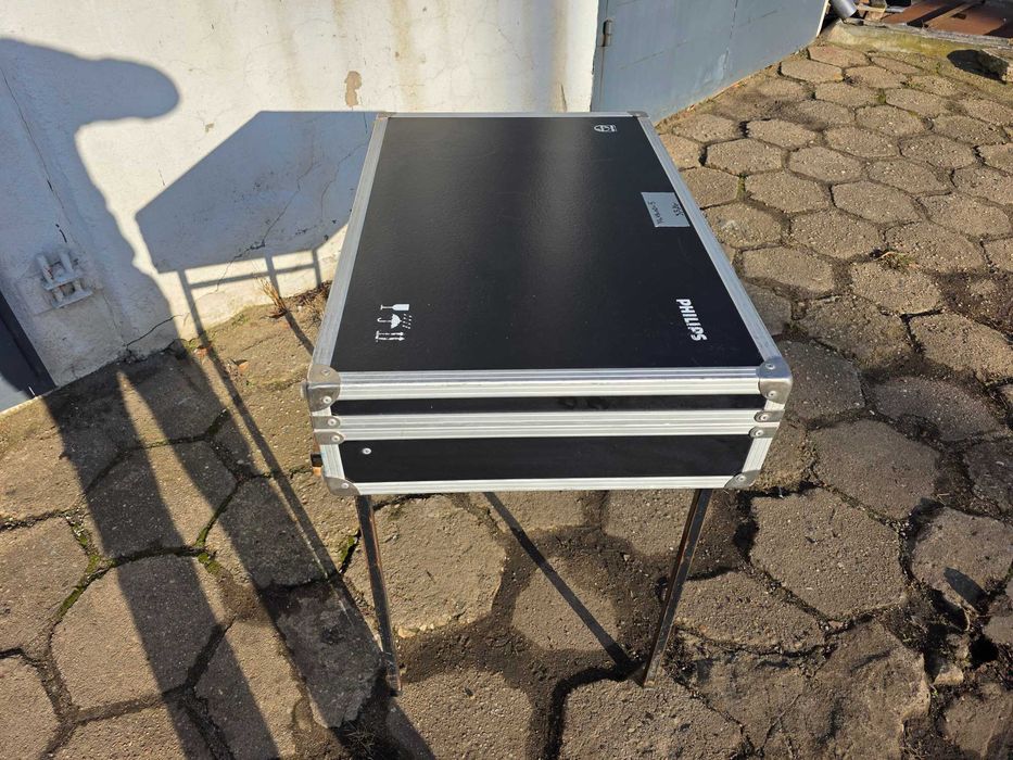 77x49x15 Walizka CASE skrzynia flightcase (dostępne więcej)