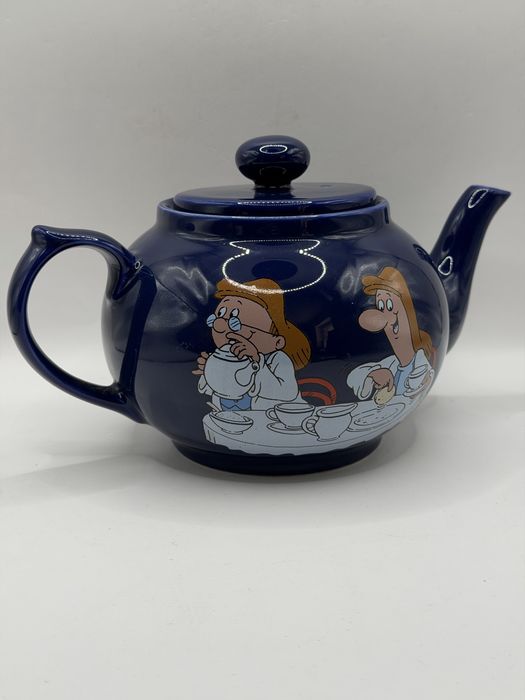 Porcelanowy imbryk Tetley Tea Folk marki Wade Ceramics