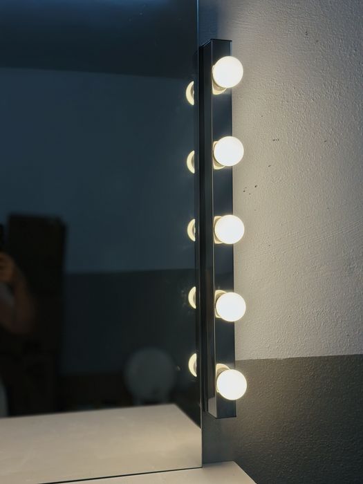 Espelho c/ luzes LED