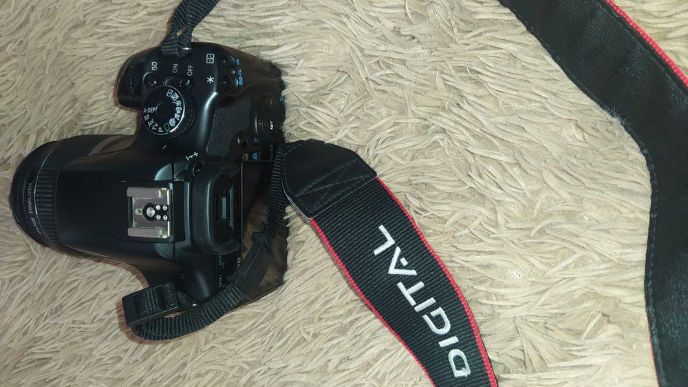 Fotoaparat Canon eos 450D