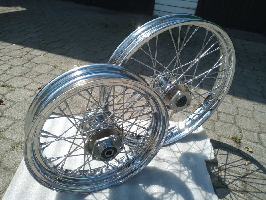 Centrowanie, renowacja kół motocyklowych.
