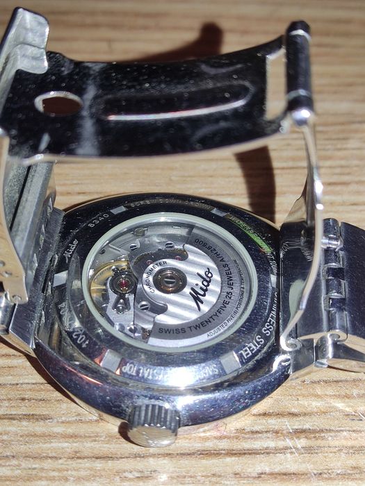 Продаются часы Mido chronometer