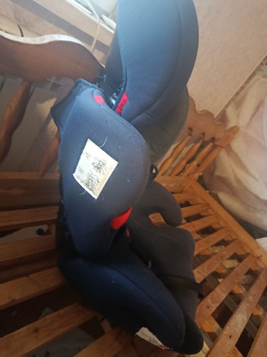 Продам детское авто  кресло