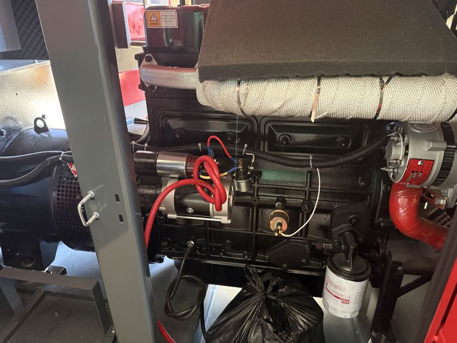 Gerador insonorizado 30 kva trifasico