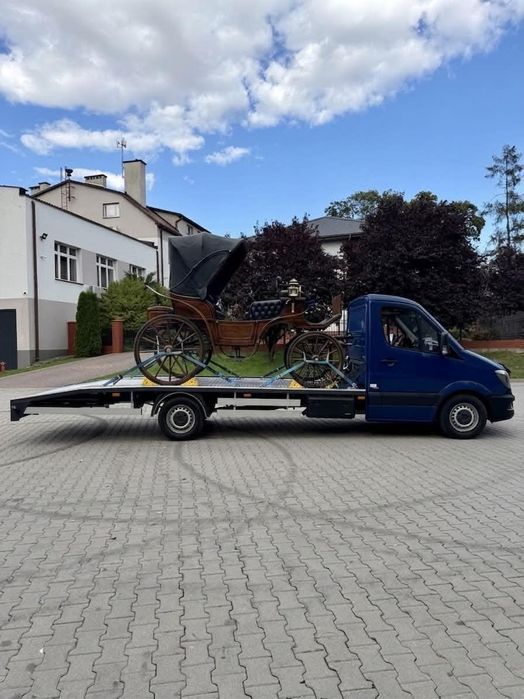 AUTOPOMOC 24/7 | Holowanie | Laweta | Transport Pojazdów .