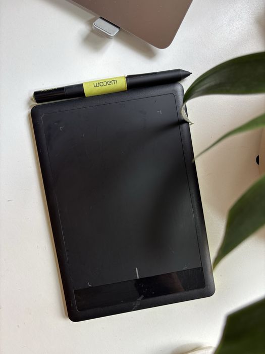 Mesa digitalizadora Wacom One CTL-471