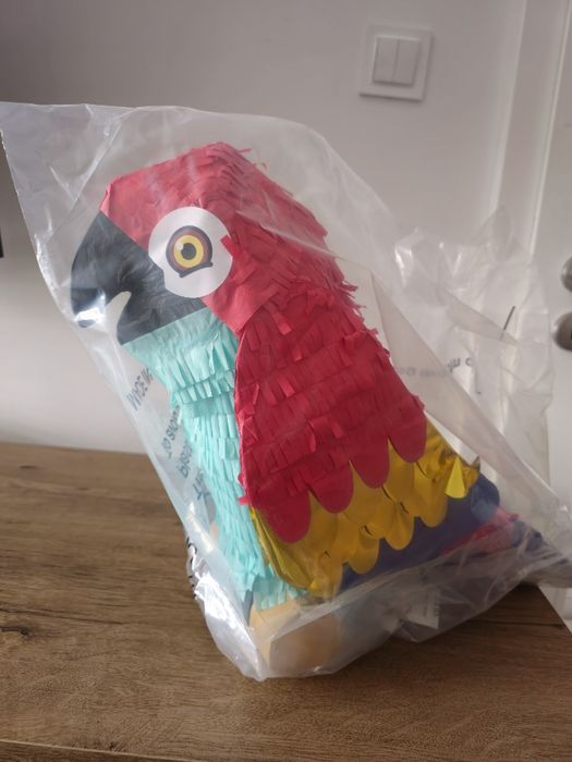 Pinata urodzinowa papuga