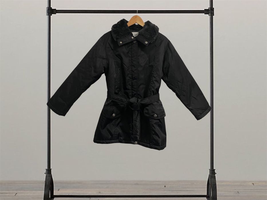 Демісезонна широка куртка під пояс alibi