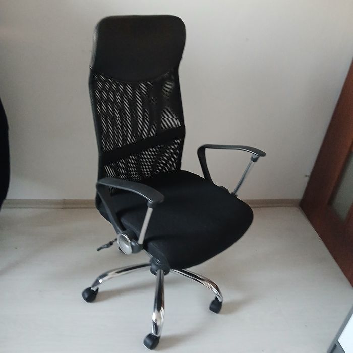 Krzesło obrotowe.Odbìór własny.