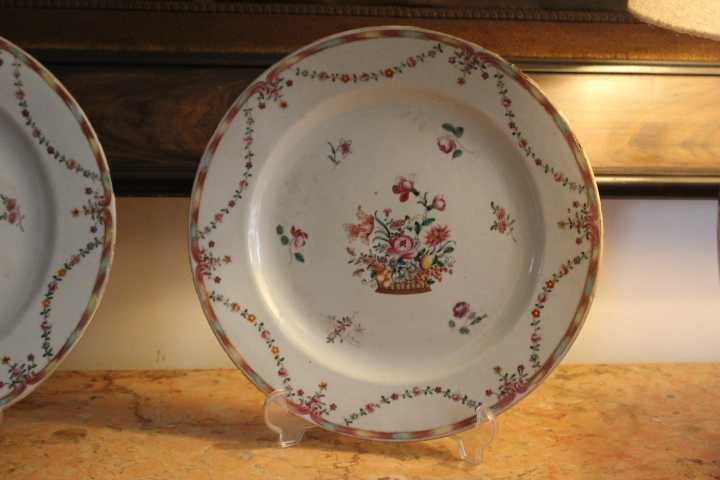 Prato família rosa companhia das Índias, Qianlong séc XVIII