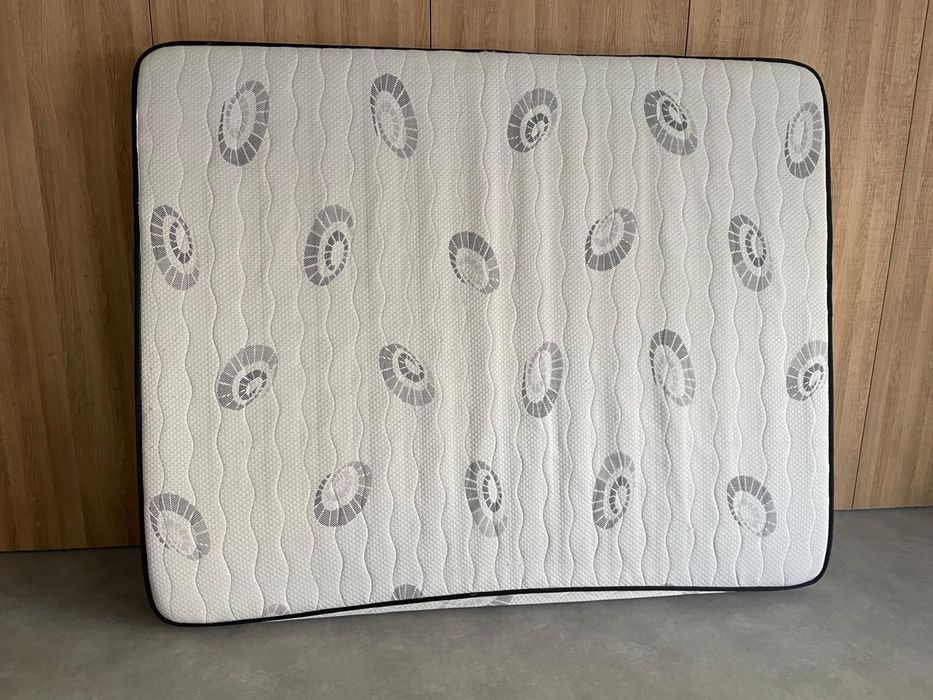 Colchao de casal 160x 200