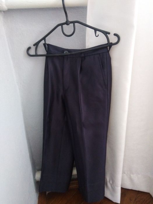 Костюм ідеальний стан темно сірий тройка, брюки пиджак жилетка