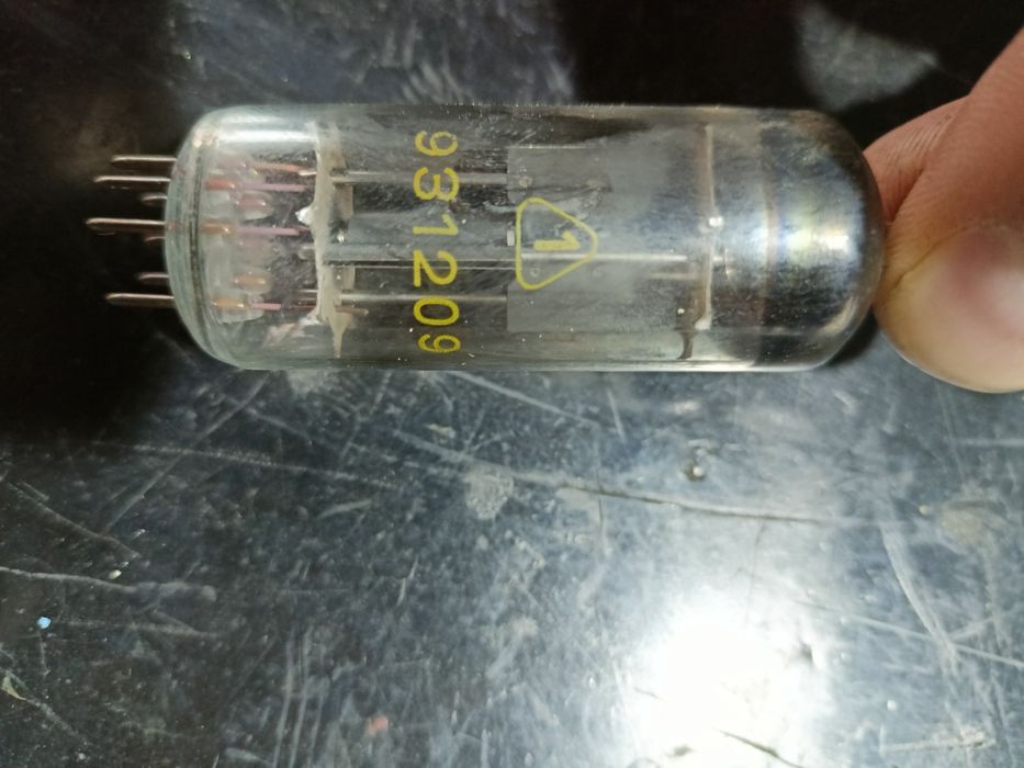 Lampy GK26 do radia lampowego EZ80