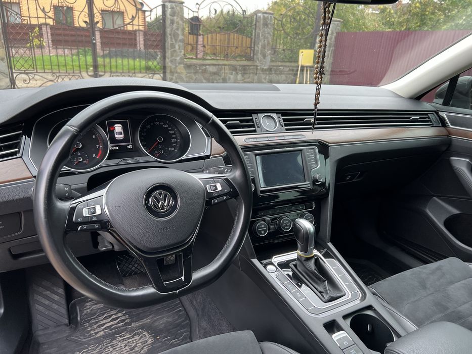 Продаж Passat b8