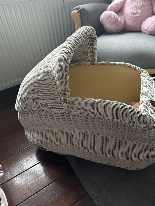 Wózek  Antyk duzy , wiklinowy