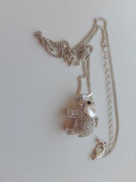 Підвіска сріблястий слоник цепочка подвеска  Avon