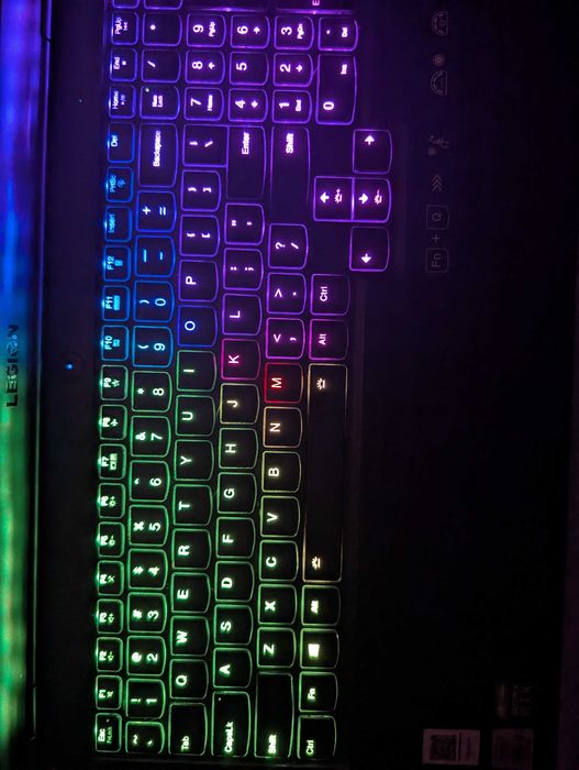 Lenovo Legion 7 15IMH05 | Intel Core i7 | RTX 2080 Super Max-Q | 16 GB