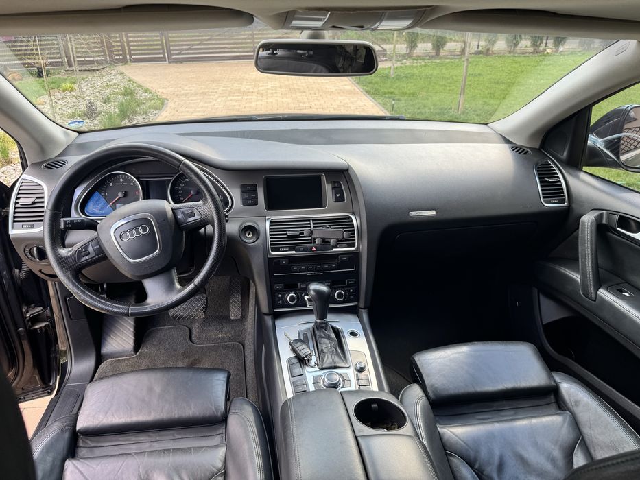 Sprzedam Audi Q7