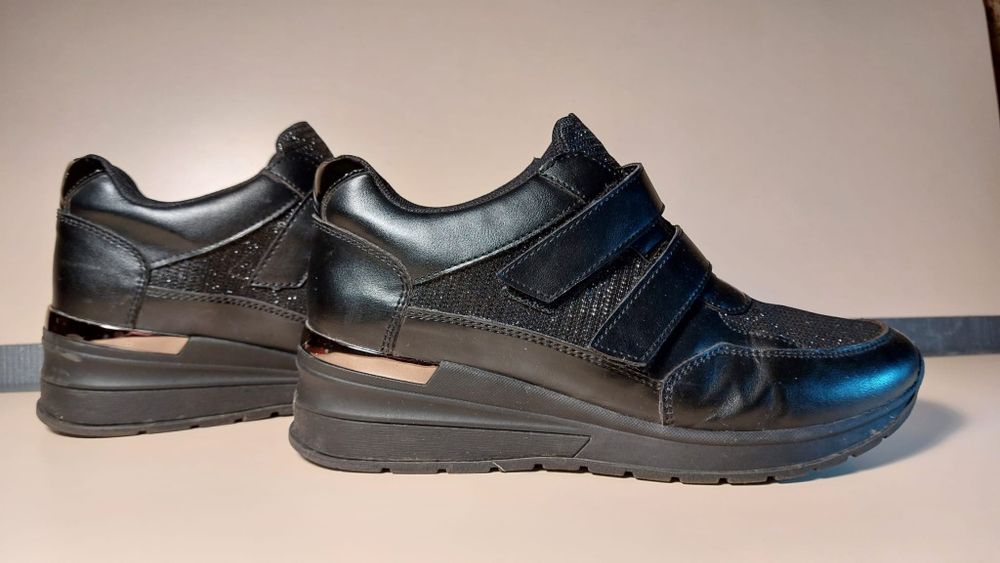 Półbuty damskie r.40 Clara Barson