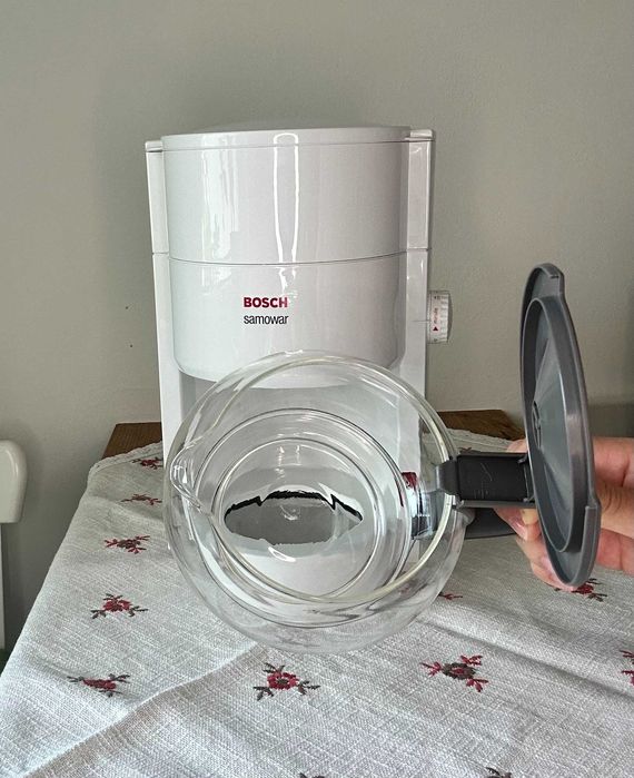 Электрический чайник Bosch «Samowar» TTA 1002