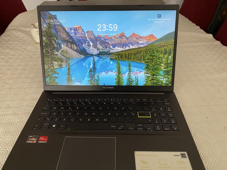 Computador portatil Asus vivo