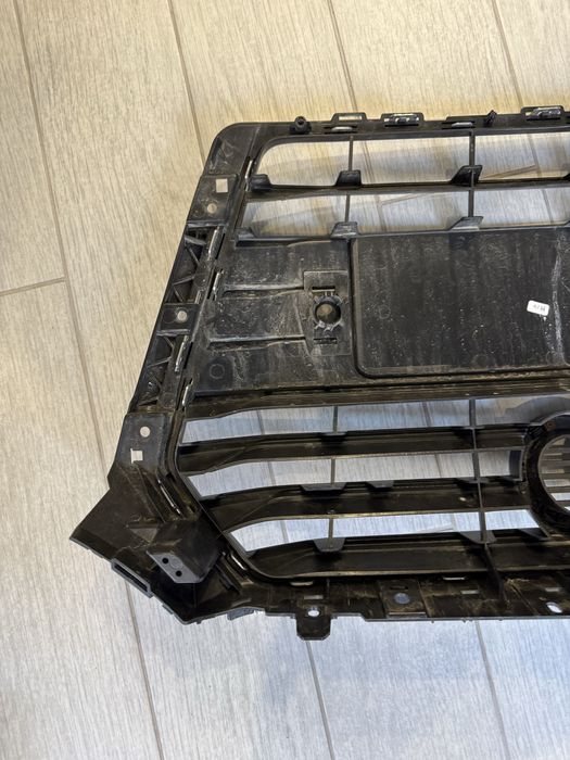 Решітка Audi a4 b9