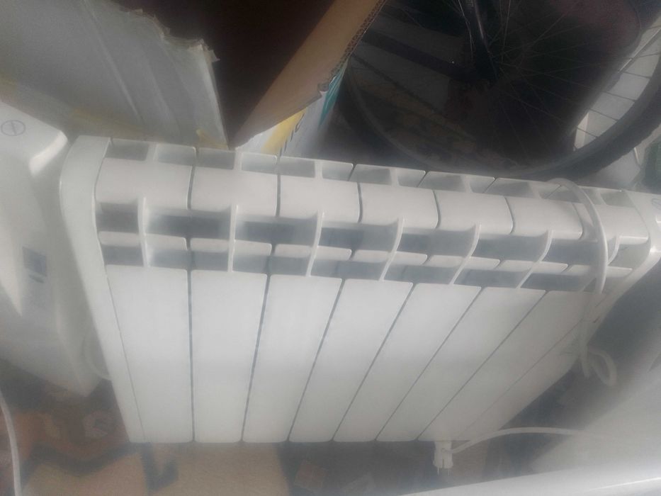 Radiador elétrico digital com pré-programação Kyros