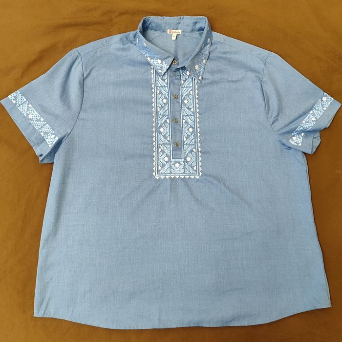 Вишиванка сорочка чоловіча блакитна 64 розмір