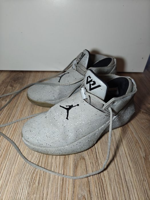 Buty koszykarskie Air Jordan Why Not rozmiar 40.5